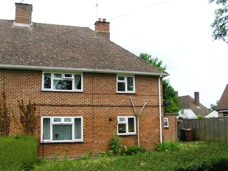 FLAT 4 RECTORY PLACE WEYHILL ANDOVER SP11